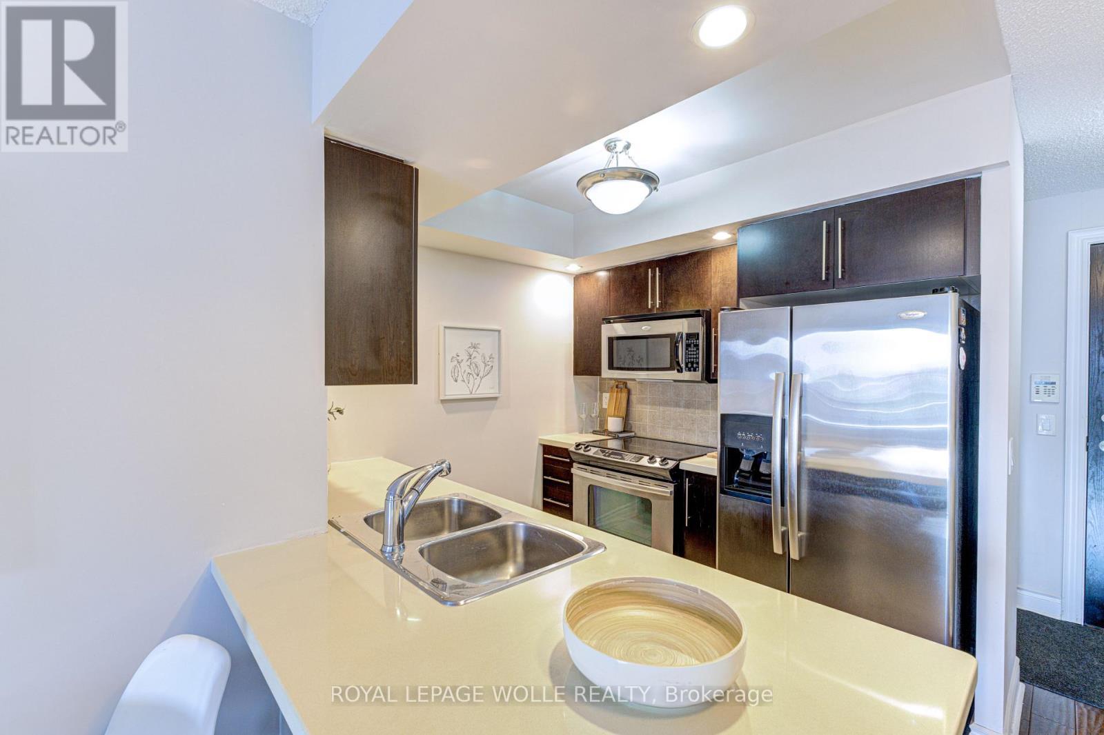 












2123 - 500 DORIS AVENUE

,
Toronto,




Ontario
N2N5R6

