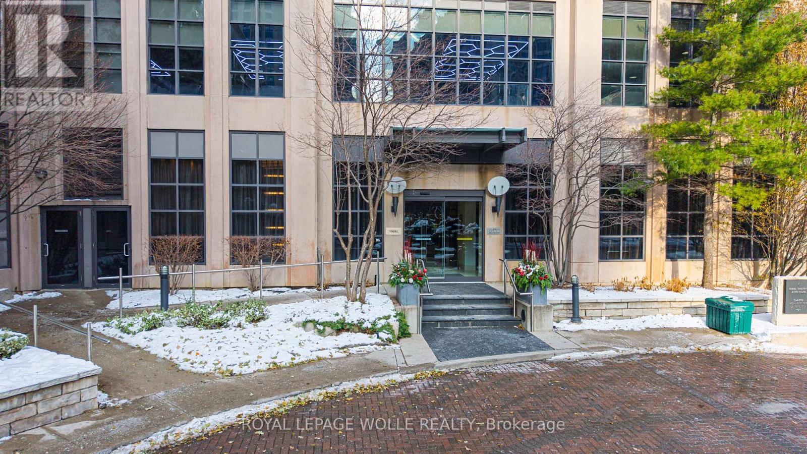 












2123 - 500 DORIS AVENUE

,
Toronto,




Ontario
N2N5R6

