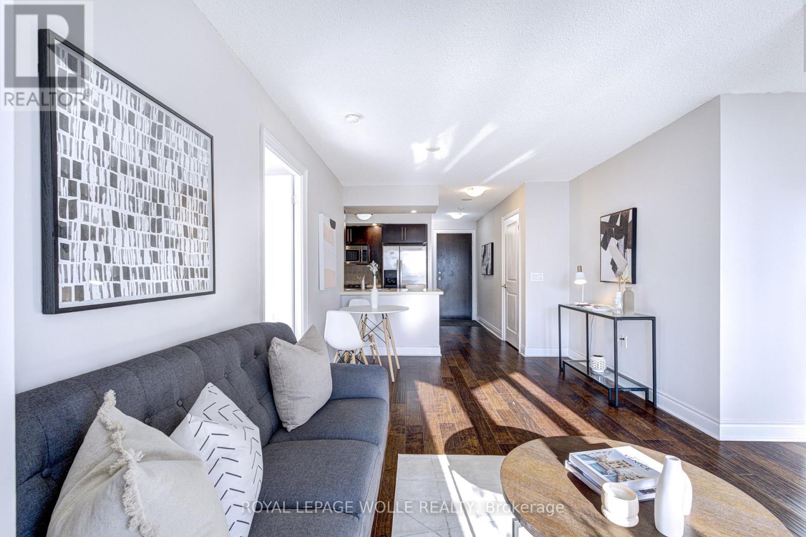 












2123 - 500 DORIS AVENUE

,
Toronto,




Ontario
N2N5R6

