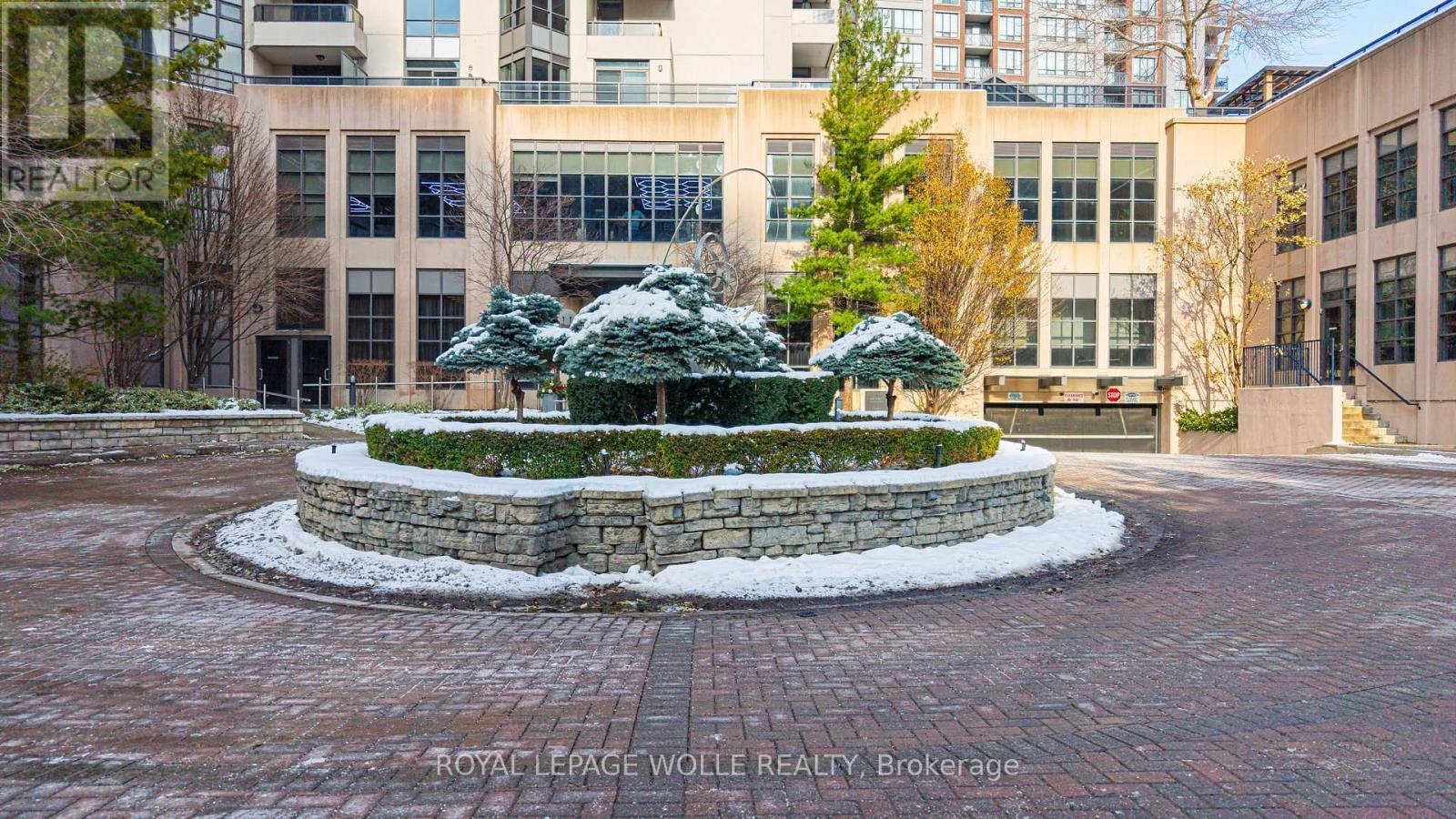 












2123 - 500 DORIS AVENUE

,
Toronto,




Ontario
N2N5R6

