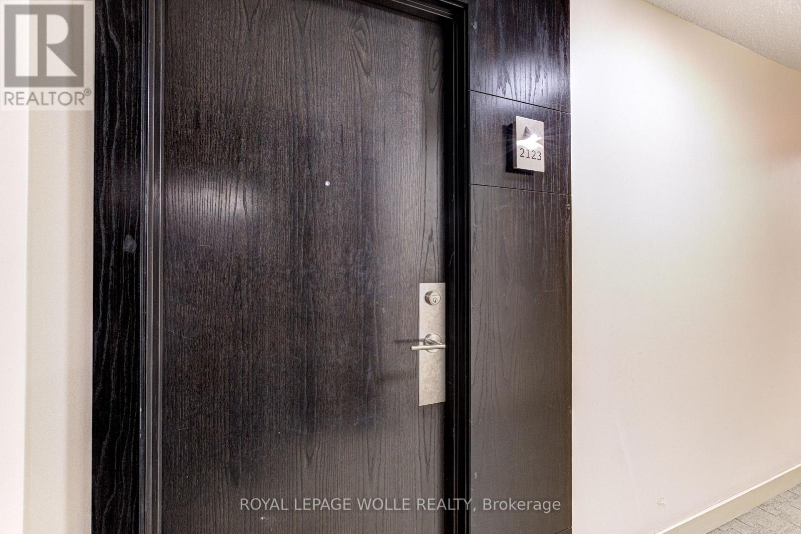 












2123 - 500 DORIS AVENUE

,
Toronto,




Ontario
N2N5R6

