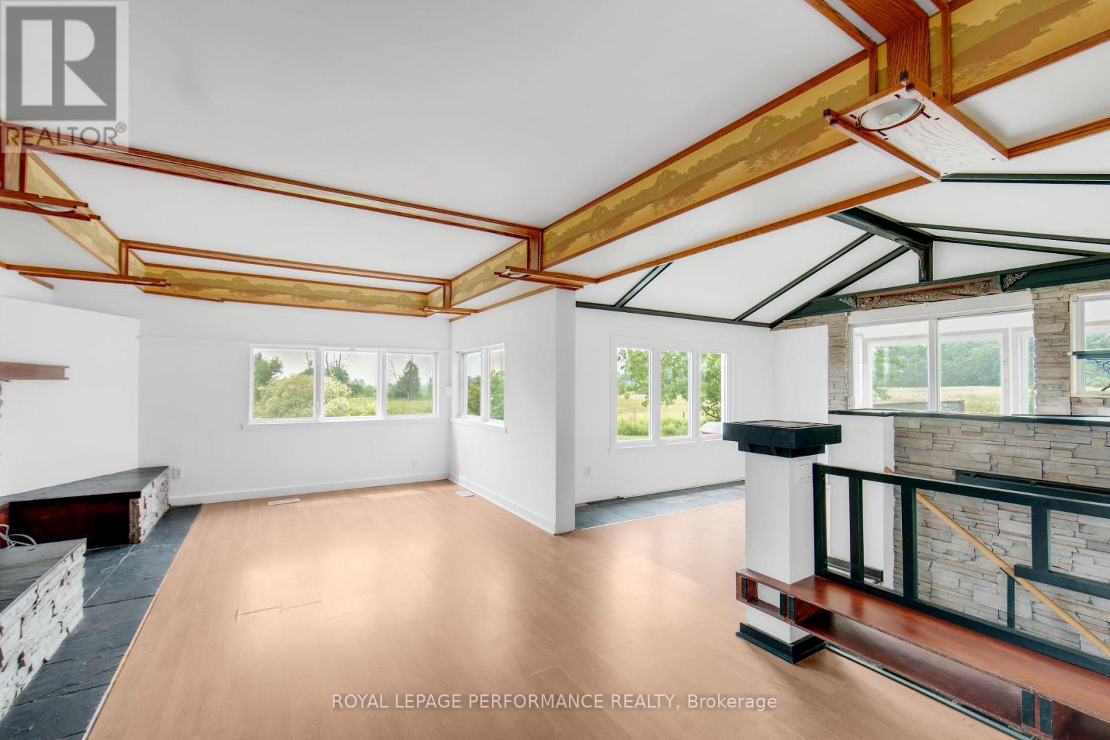 












2575 CONCESSION 2 ROAD

,
Alfred and Plantagenet,




Ontario
K0B1J0

