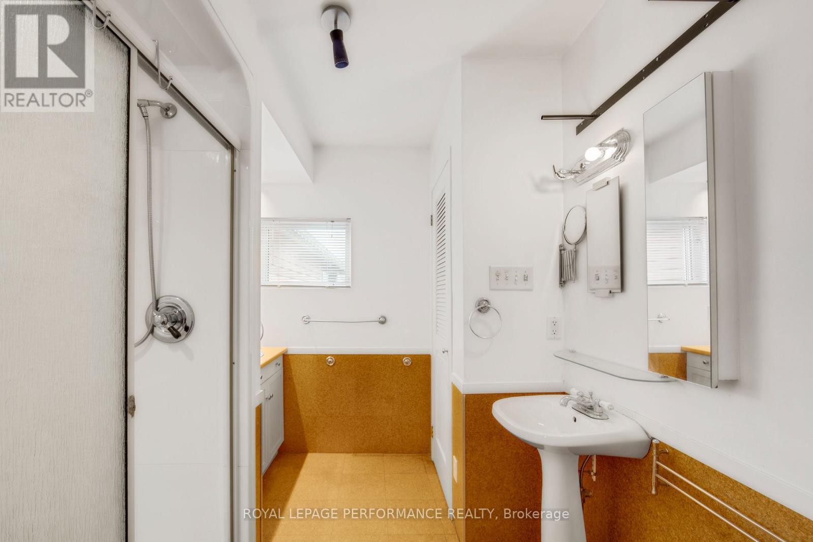 












2575 CONCESSION 2 ROAD

,
Alfred and Plantagenet,




Ontario
K0B1J0

