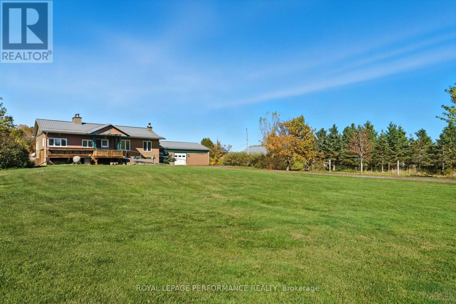 












2575 CONCESSION 2 ROAD

,
Alfred and Plantagenet,




Ontario
K0B1J0

