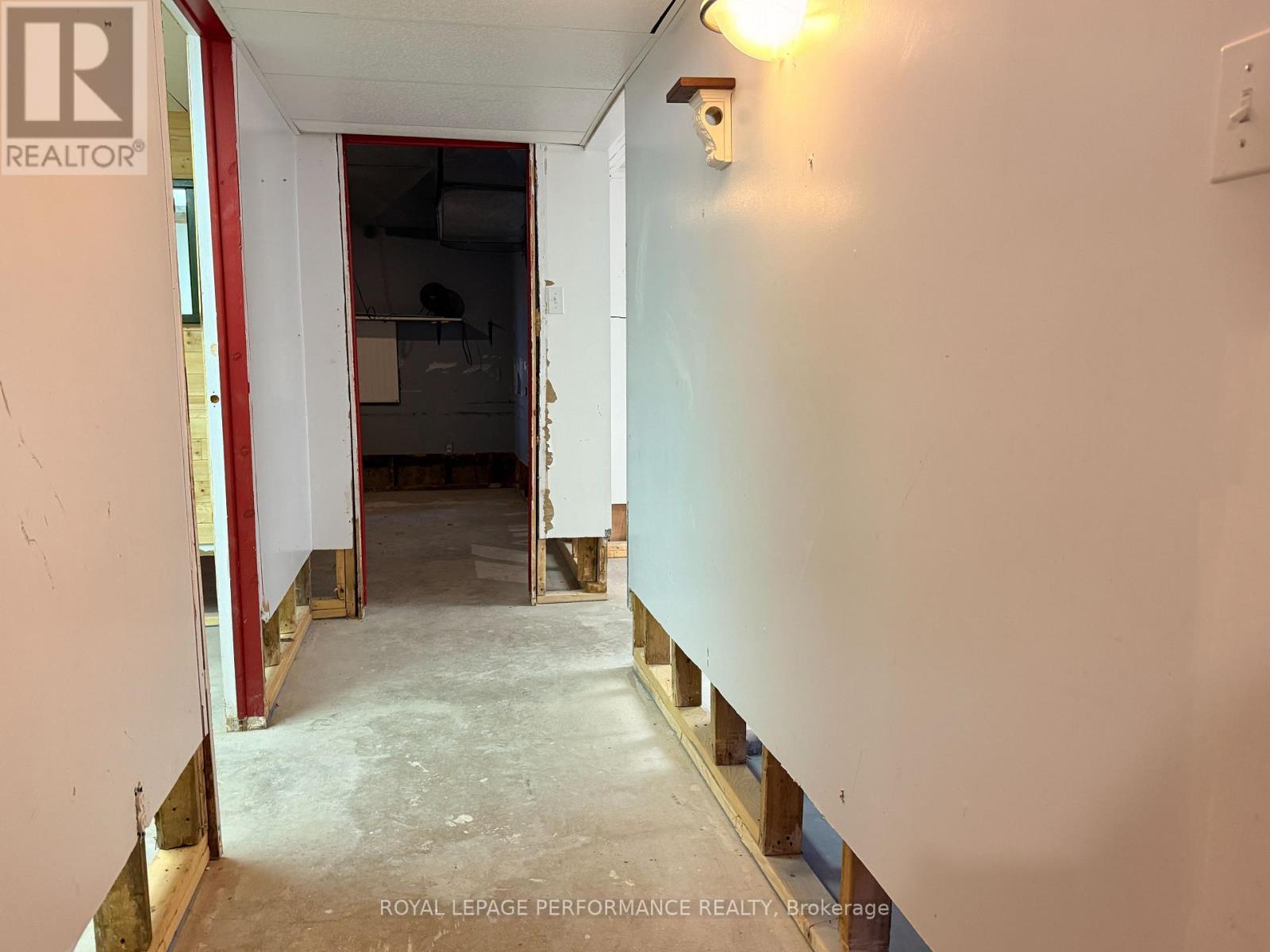 












2575 CONCESSION 2 ROAD

,
Alfred and Plantagenet,




Ontario
K0B1J0

