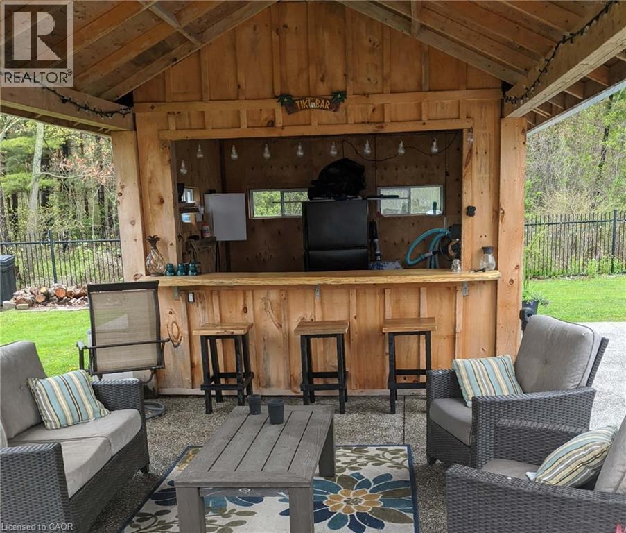 












7087 RAINHAM Road

,
Dunnville,




Ontario
N1A2W8

