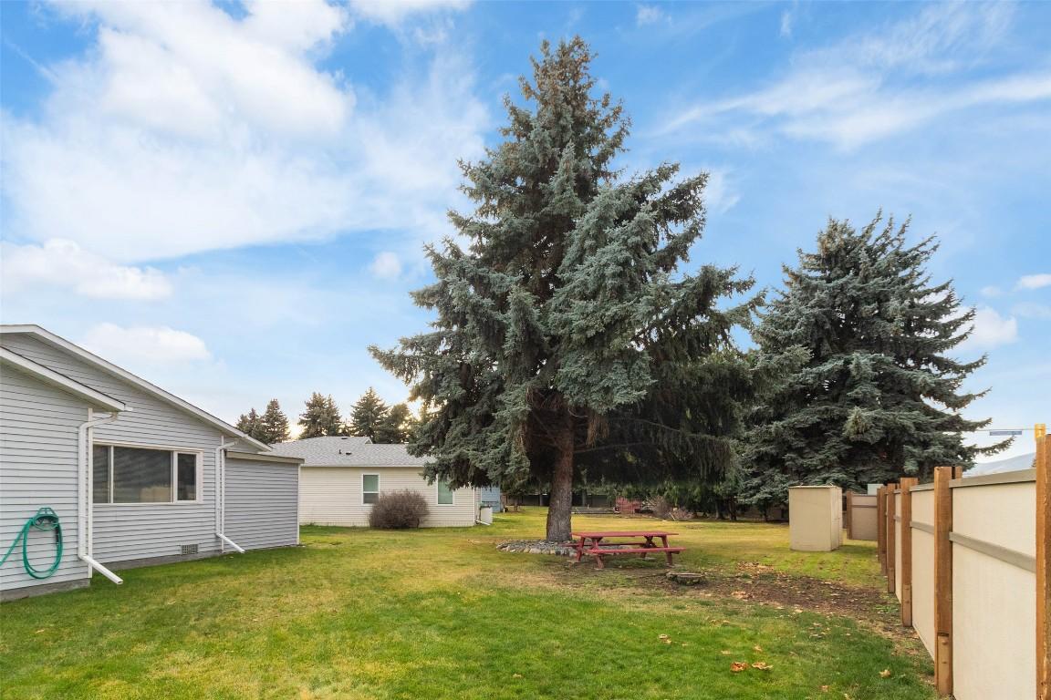 









1255


Raymer

Avenue, 197,
Kelowna,




BC
V1W 3S3

