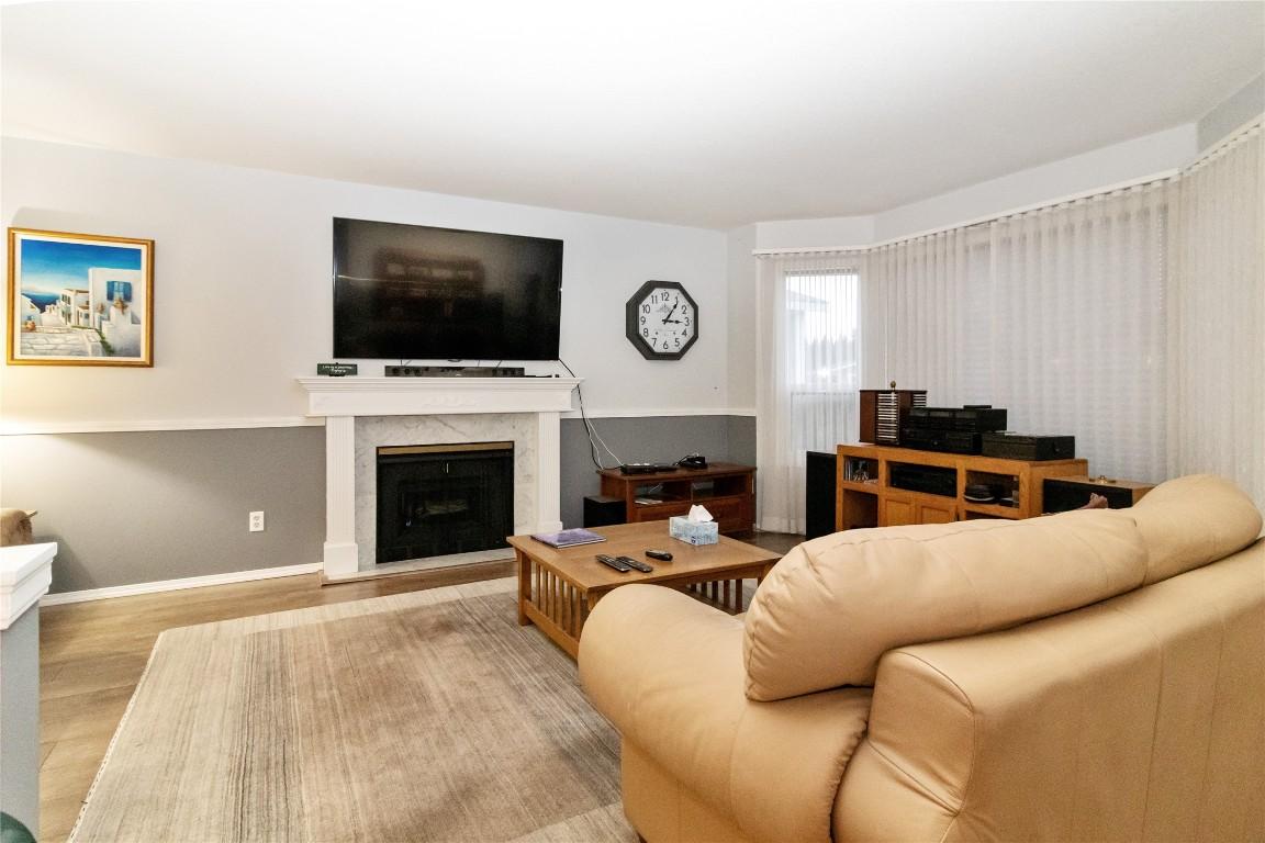 









1255


Raymer

Avenue, 197,
Kelowna,




BC
V1W 3S3

