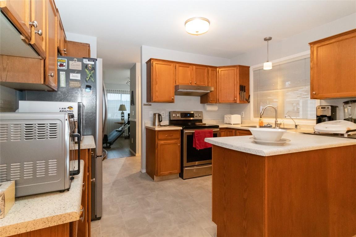 









1255


Raymer

Avenue, 197,
Kelowna,




BC
V1W 3S3

