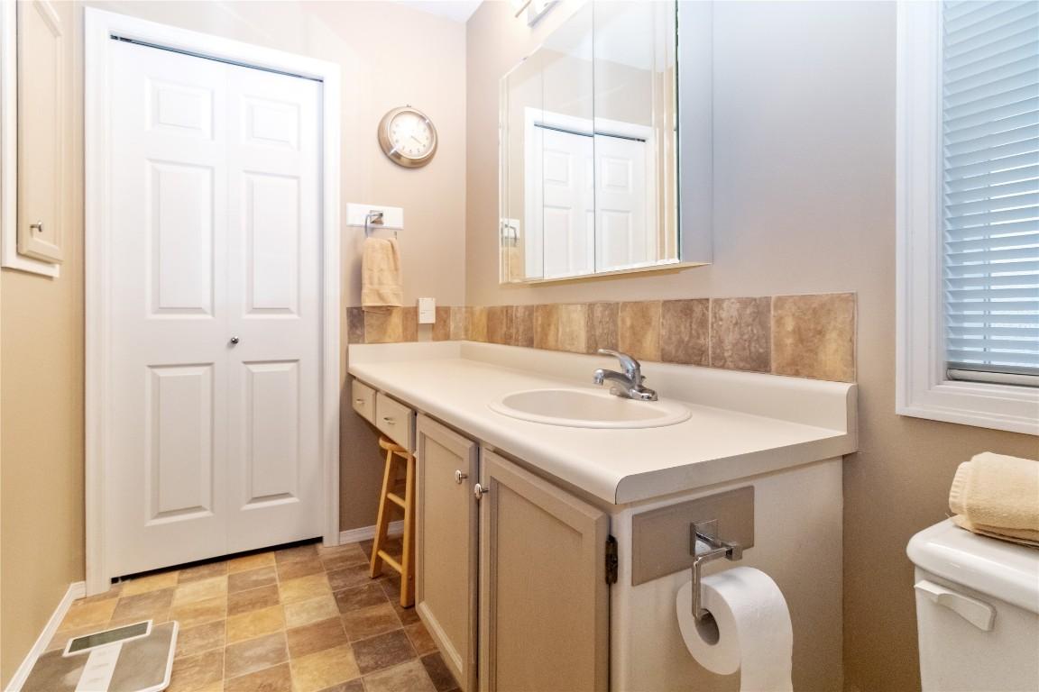 









1255


Raymer

Avenue, 197,
Kelowna,




BC
V1W 3S3

