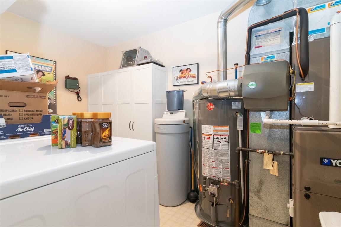 









1255


Raymer

Avenue, 197,
Kelowna,




BC
V1W 3S3

