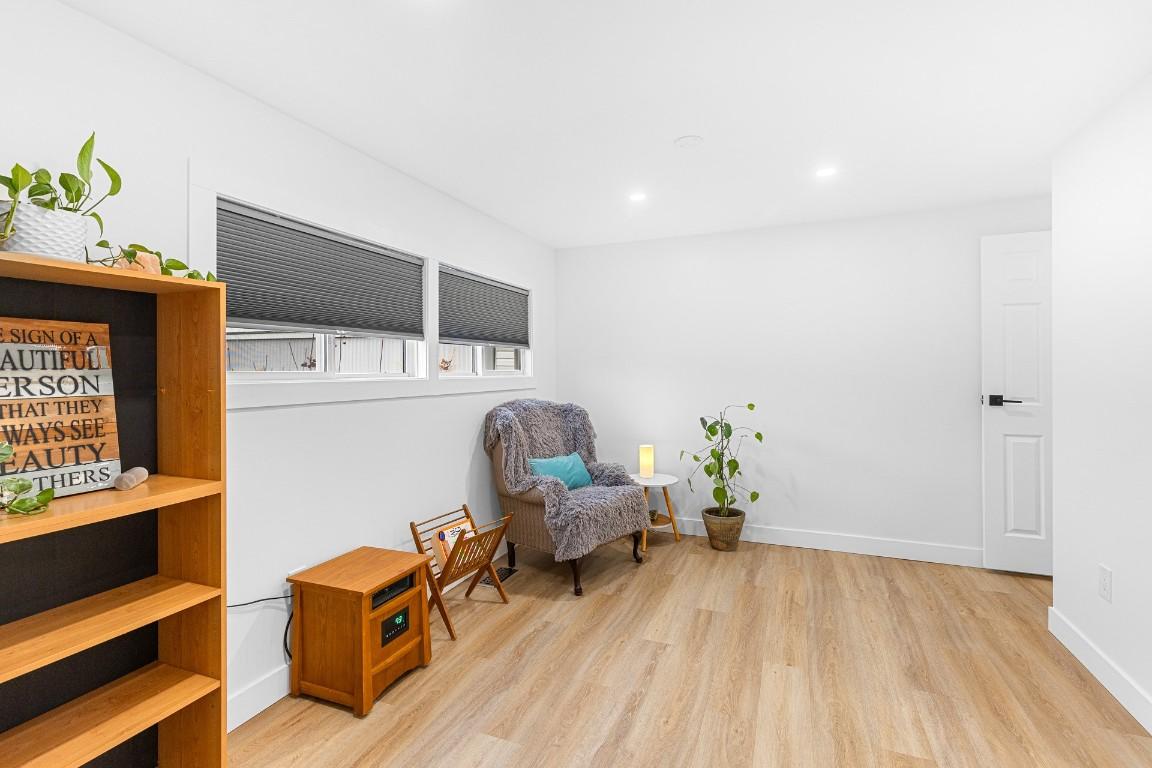 









9020


Jim Bailey

Road, 58,
Kelowna,




BC
V4V 1E5

