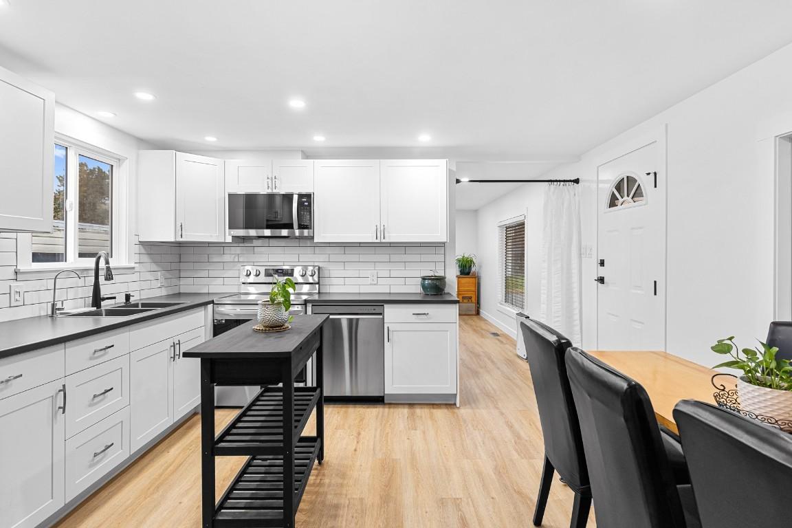 









9020


Jim Bailey

Road, 58,
Kelowna,




BC
V4V 1E5

