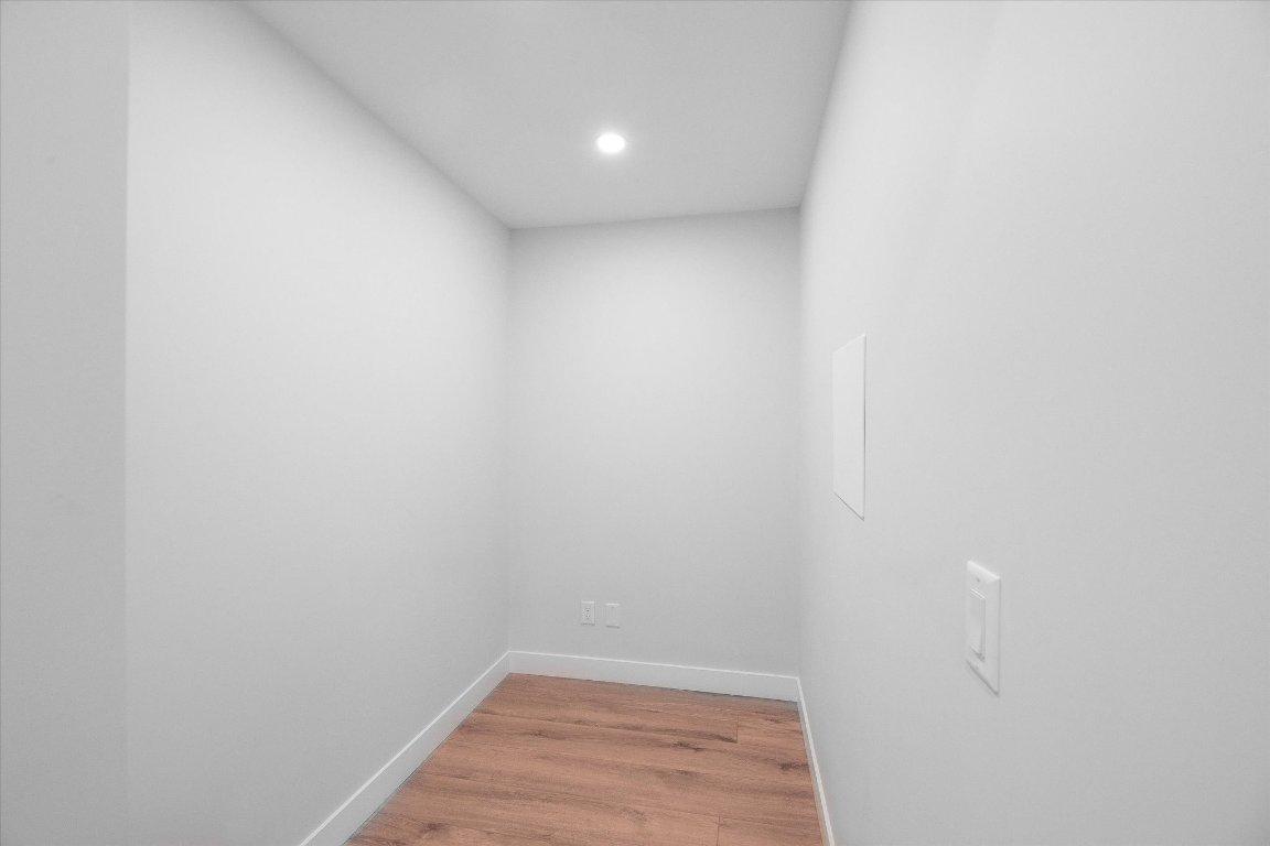 









1099


Sunset

Drive, 333,
Kelowna,




BC
V1Y 9Z1

