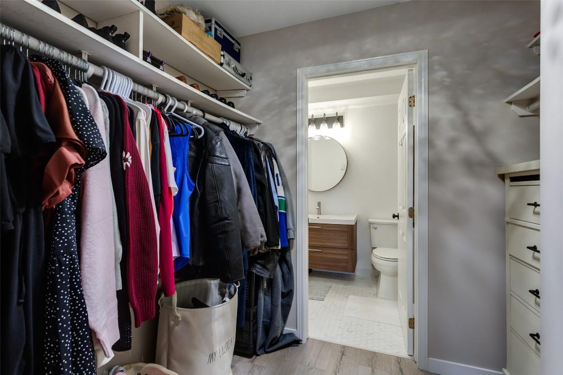 









400


Sutton

Crescent, 110,
Kelowna,




BC
V1V 1Y3

