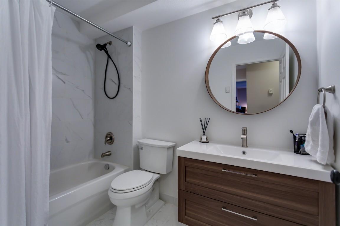 









400


Sutton

Crescent, 110,
Kelowna,




BC
V1V 1Y3

