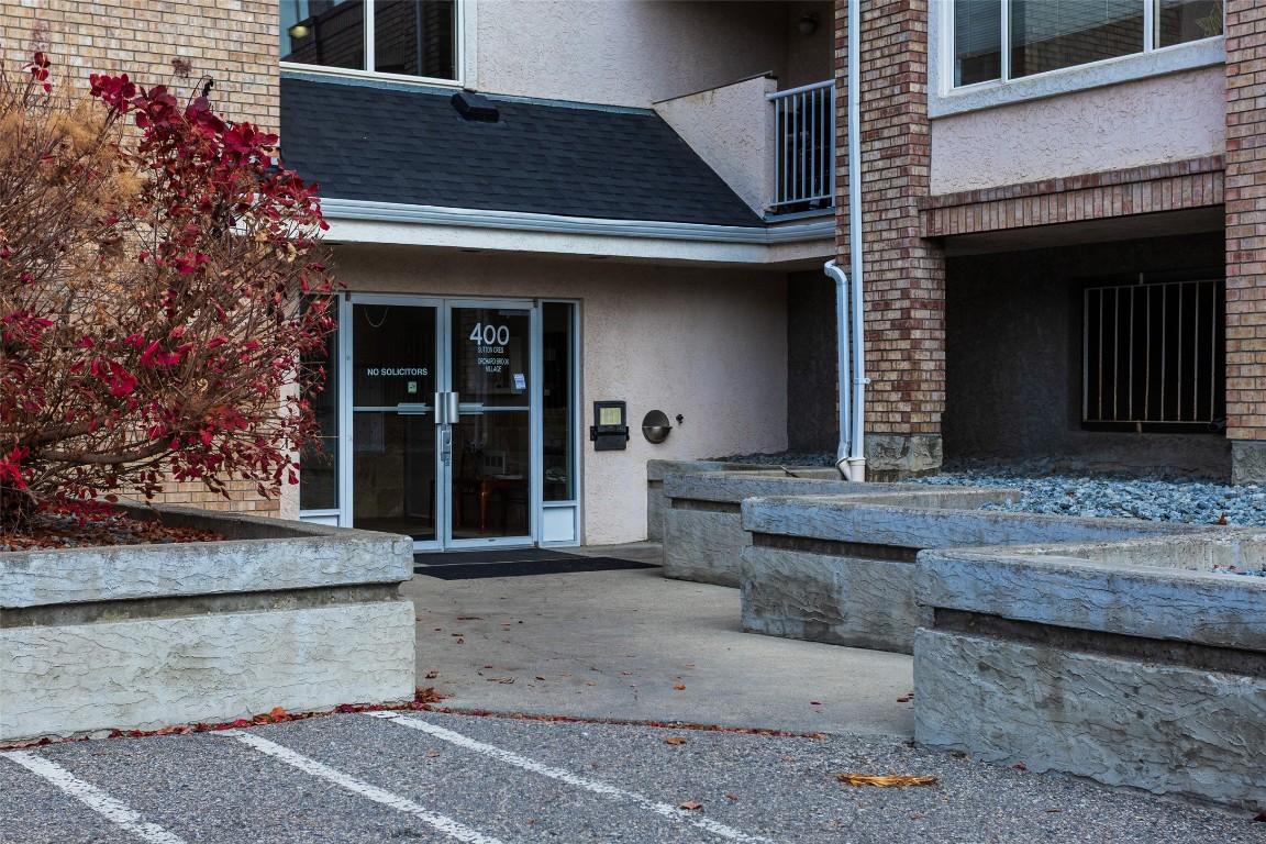 









400


Sutton

Crescent, 110,
Kelowna,




BC
V1V 1Y3

