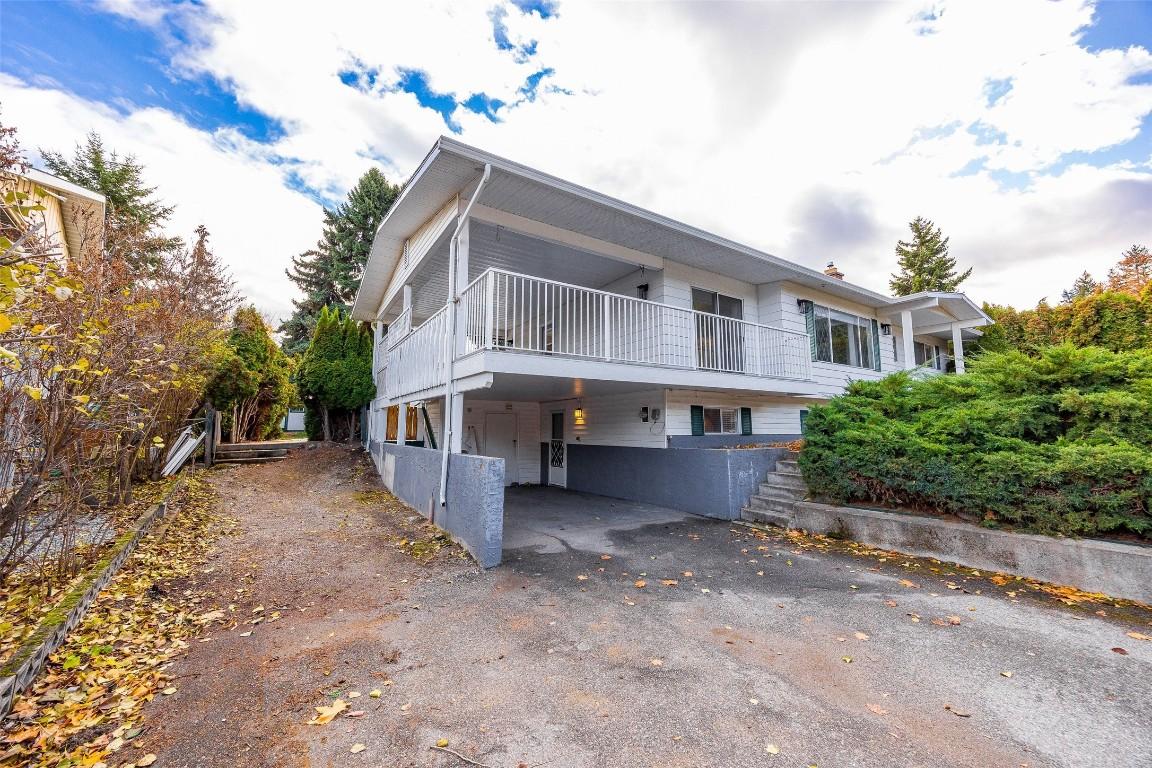 









2757


Paula

Road,
West Kelowna,




BC
V1Z 2K5

