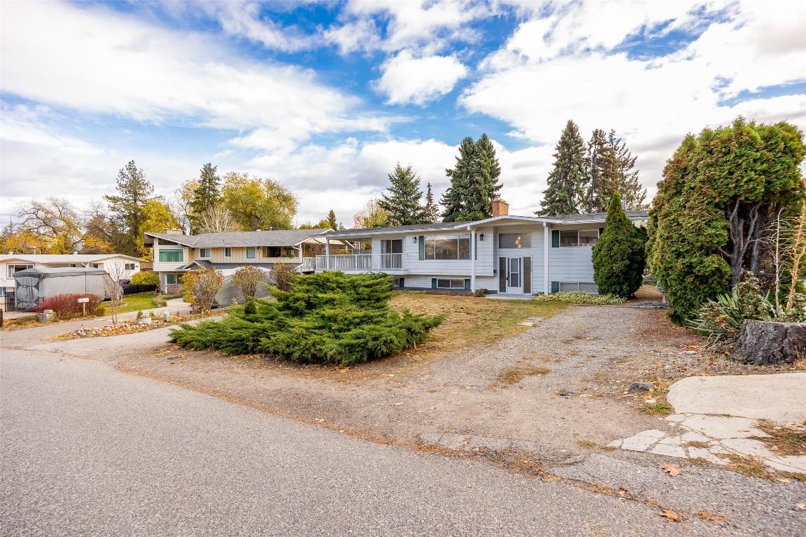 









2757


Paula

Road,
West Kelowna,




BC
V1Z 2K5

