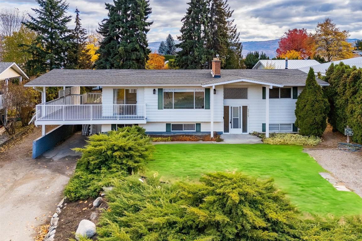 









2757


Paula

Road,
West Kelowna,




BC
V1Z 2K5

