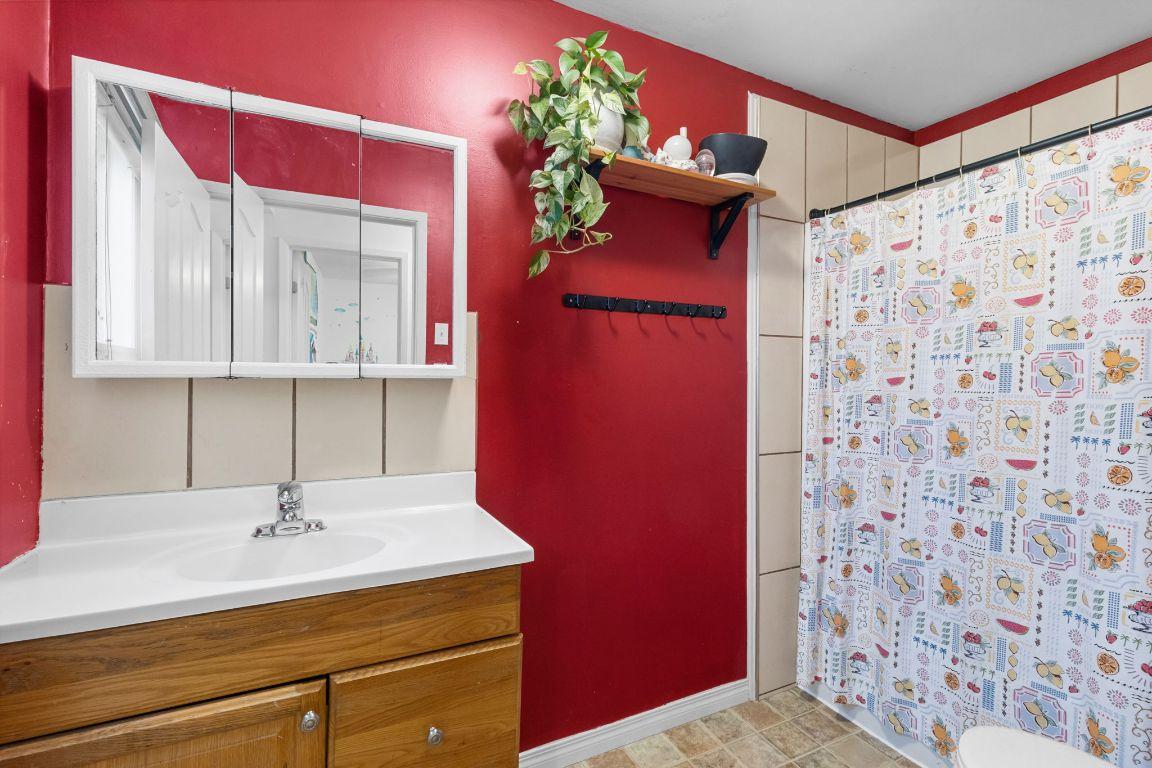 









1808


45

Street, 6,
Vernon,




BC
V1T 7P8

