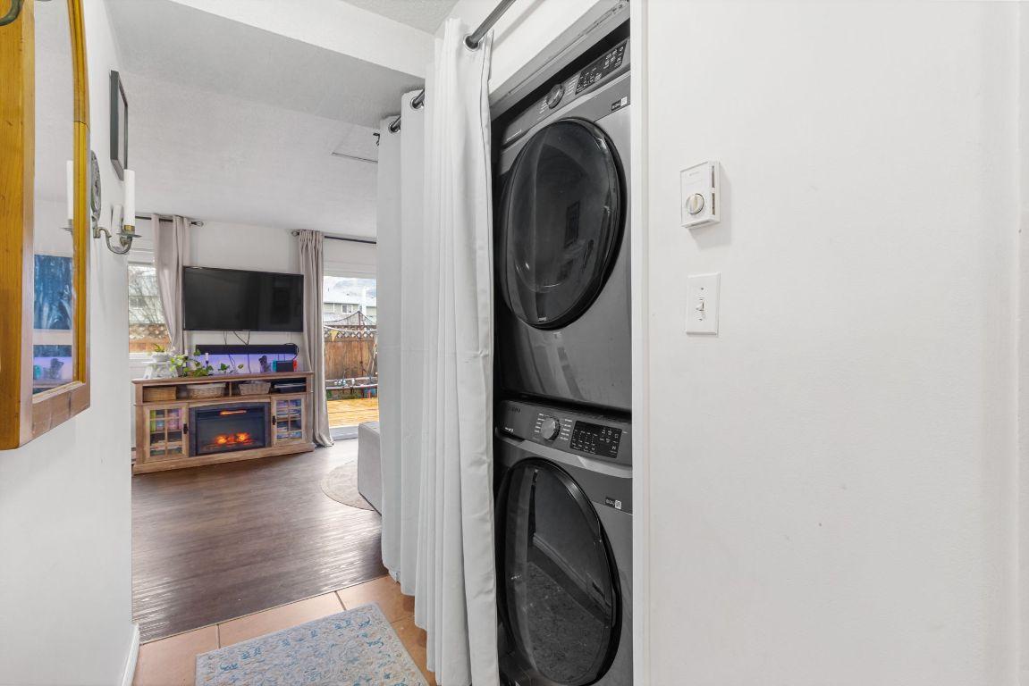 









1808


45

Street, 6,
Vernon,




BC
V1T 7P8

