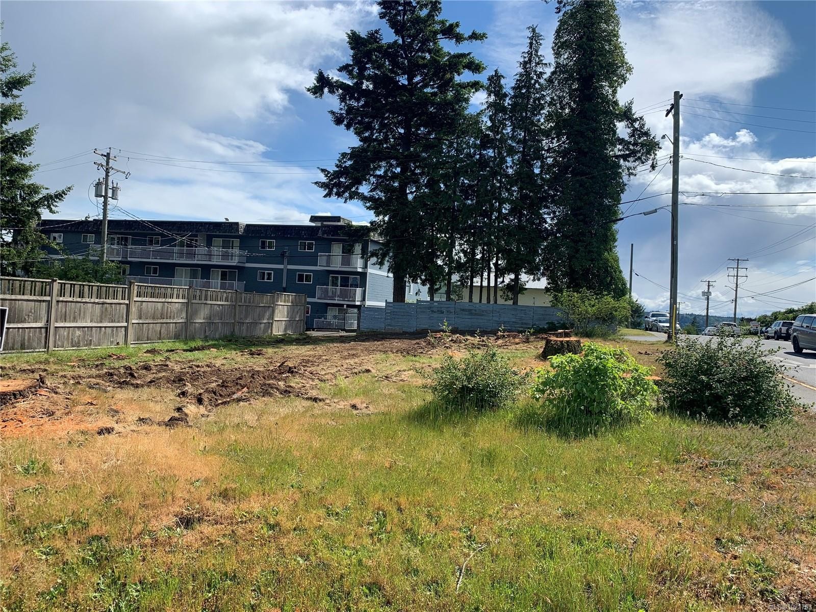 









901


Dogwood

St,
Campbell River,







BC
V9W 2X6

