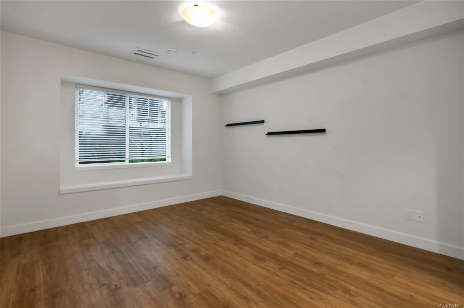 









796


Island

Hwy South, 4,
Campbell River,




BC
V9W 1A6

