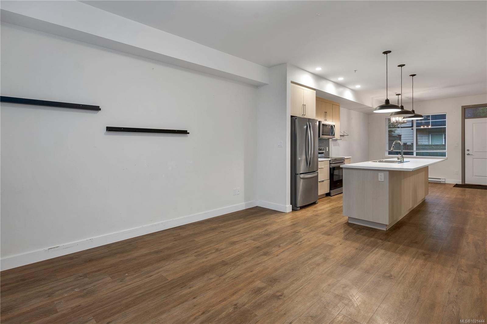 









796


Island

Hwy South, 4,
Campbell River,




BC
V9W 1A6

