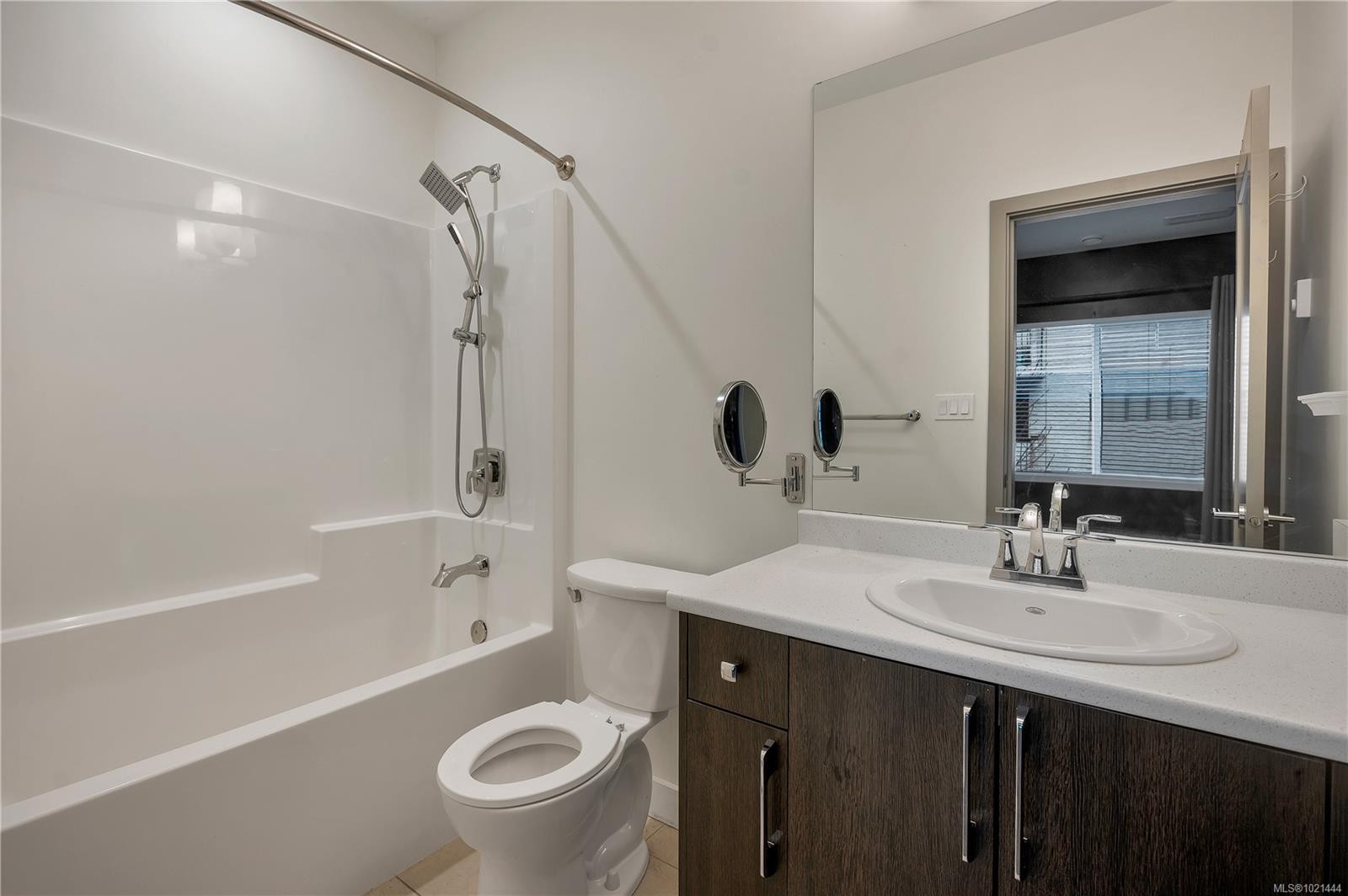 









796


Island

Hwy South, 4,
Campbell River,




BC
V9W 1A6

