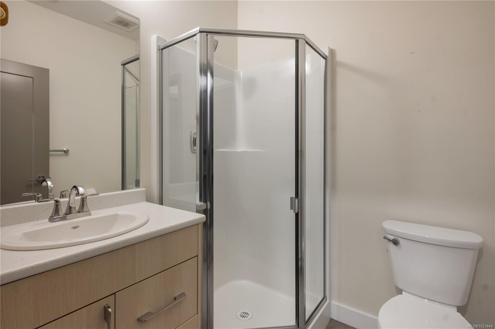 









796


Island

Hwy South, 4,
Campbell River,




BC
V9W 1A6

