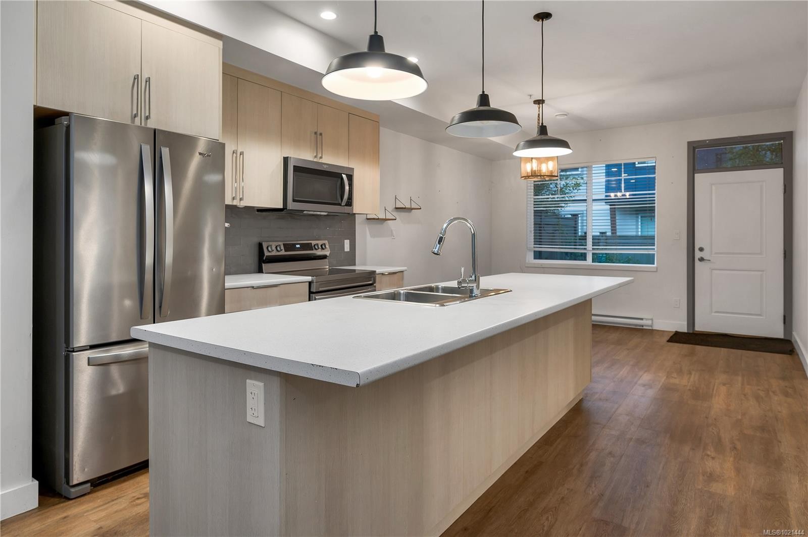 









796


Island

Hwy South, 4,
Campbell River,




BC
V9W 1A6

