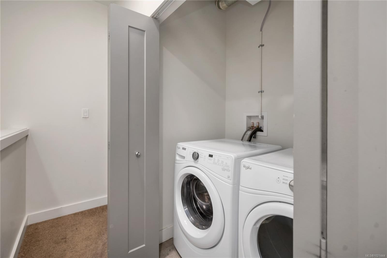 









796


Island

Hwy South, 4,
Campbell River,




BC
V9W 1A6

