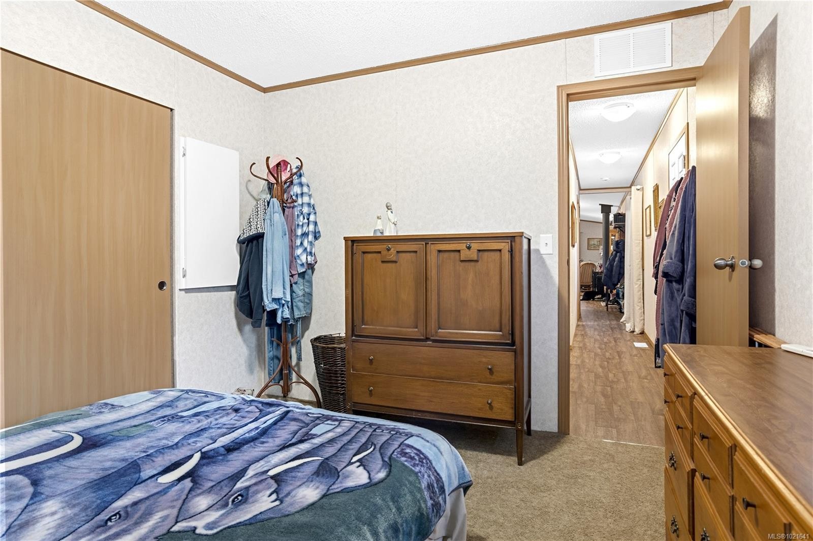 









1


Honey

Dr,
Nanaimo,




BC
V9R 5N1

