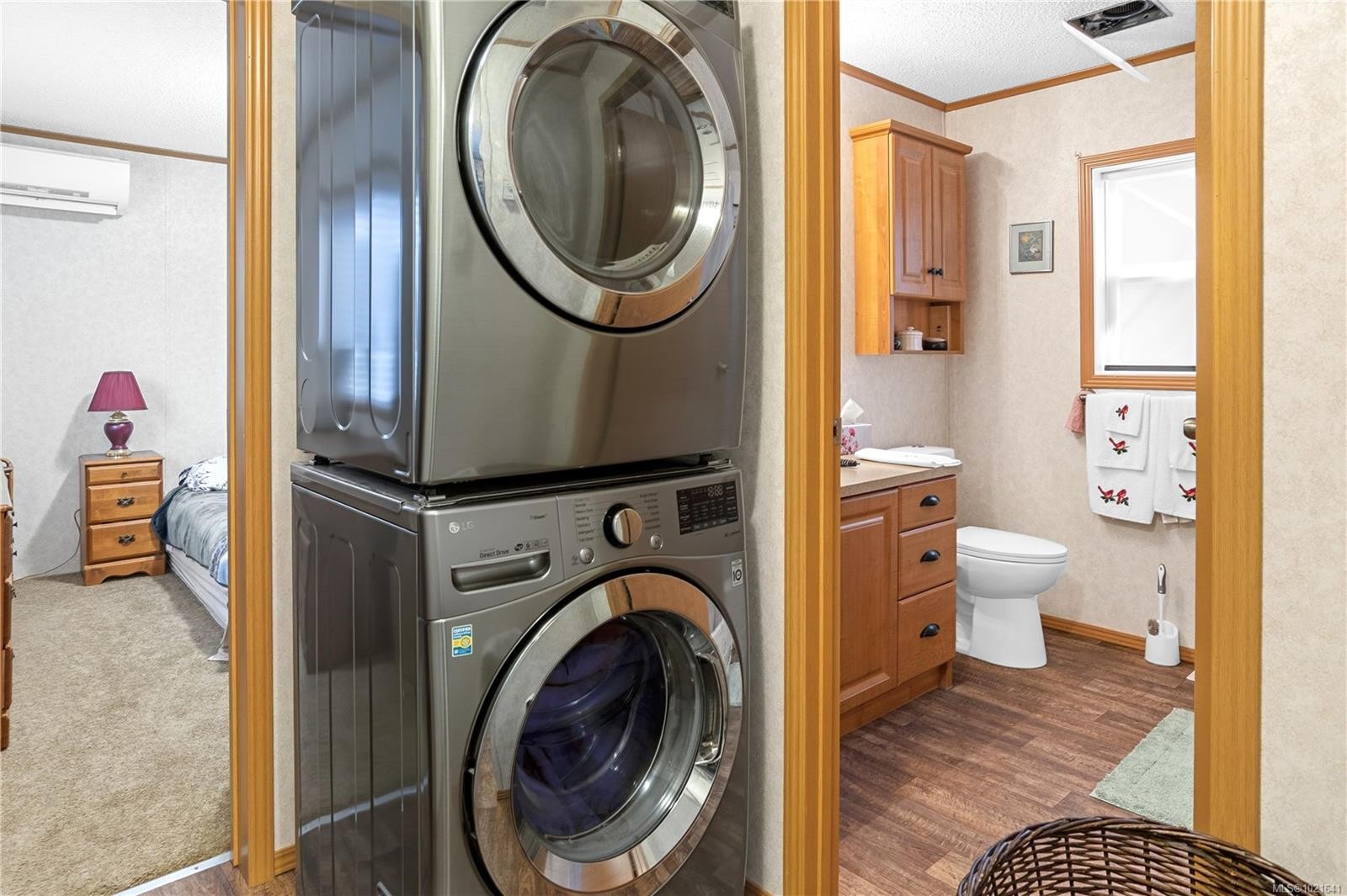 









1


Honey

Dr,
Nanaimo,




BC
V9R 5N1

