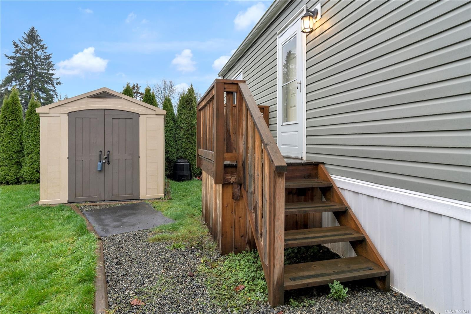 









1


Honey

Dr,
Nanaimo,




BC
V9R 5N1

