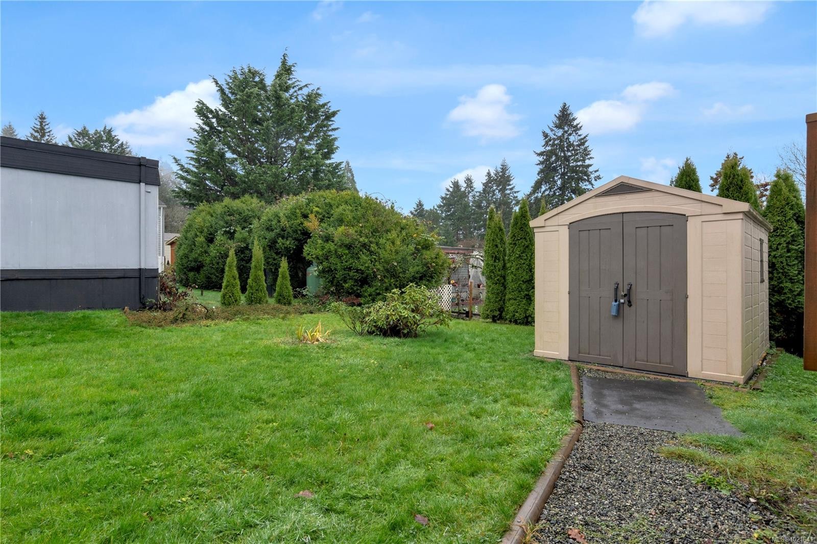 









1


Honey

Dr,
Nanaimo,




BC
V9R 5N1

