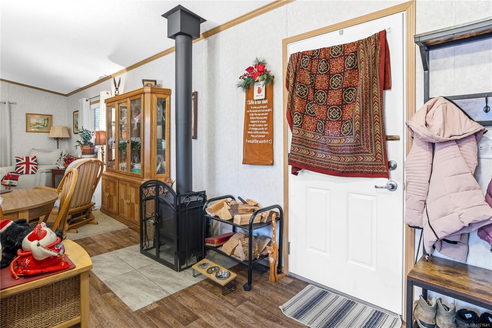 









1


Honey

Dr,
Nanaimo,




BC
V9R 5N1

