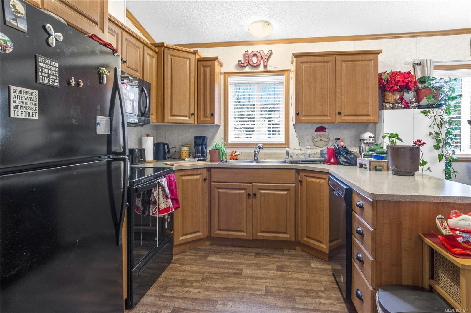 









1


Honey

Dr,
Nanaimo,




BC
V9R 5N1

