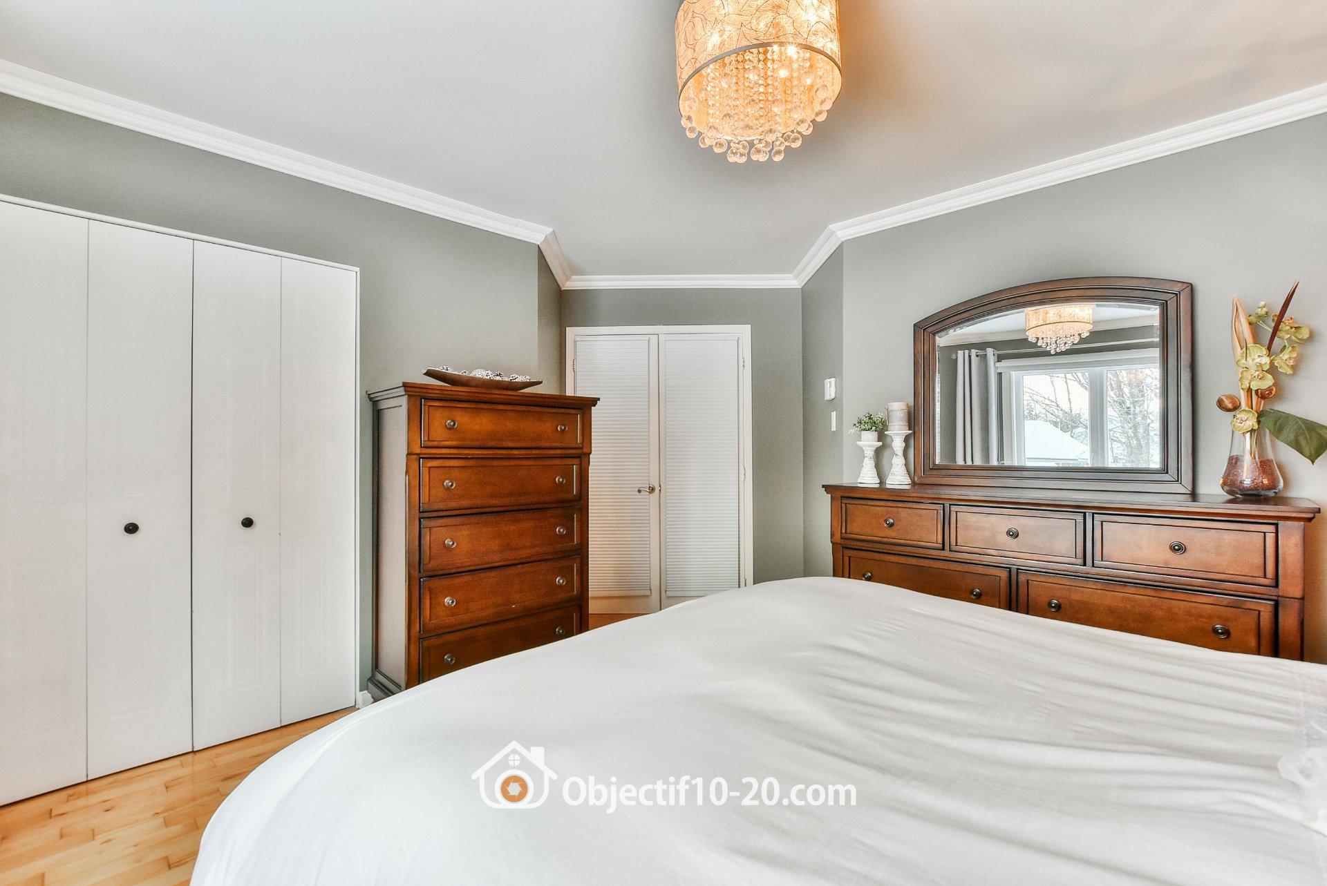 









113


Rue de l'Émeraude

,
Saint-Colomban,




QC
J5K2C8

