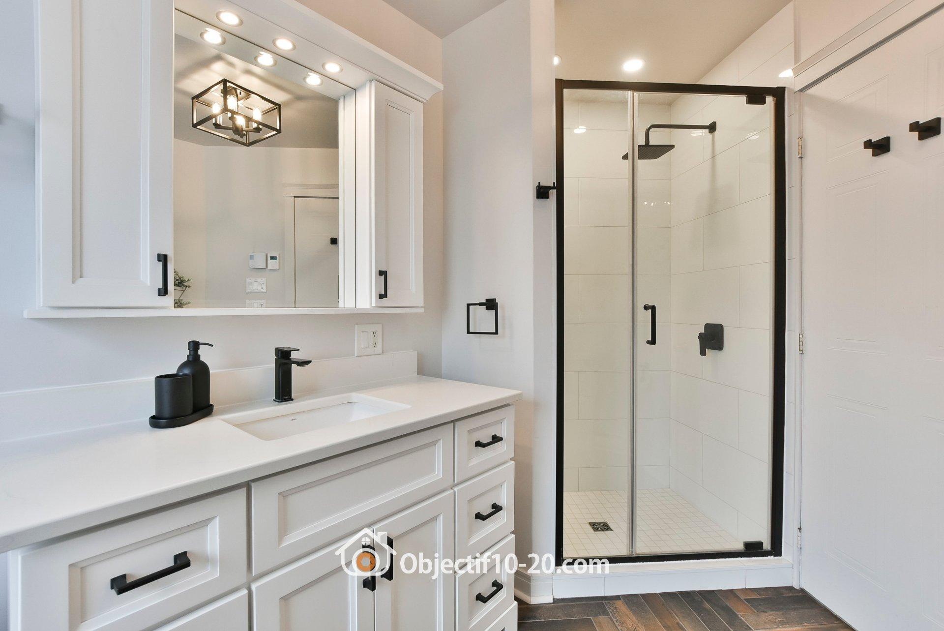 









113


Rue de l'Émeraude

,
Saint-Colomban,




QC
J5K2C8

