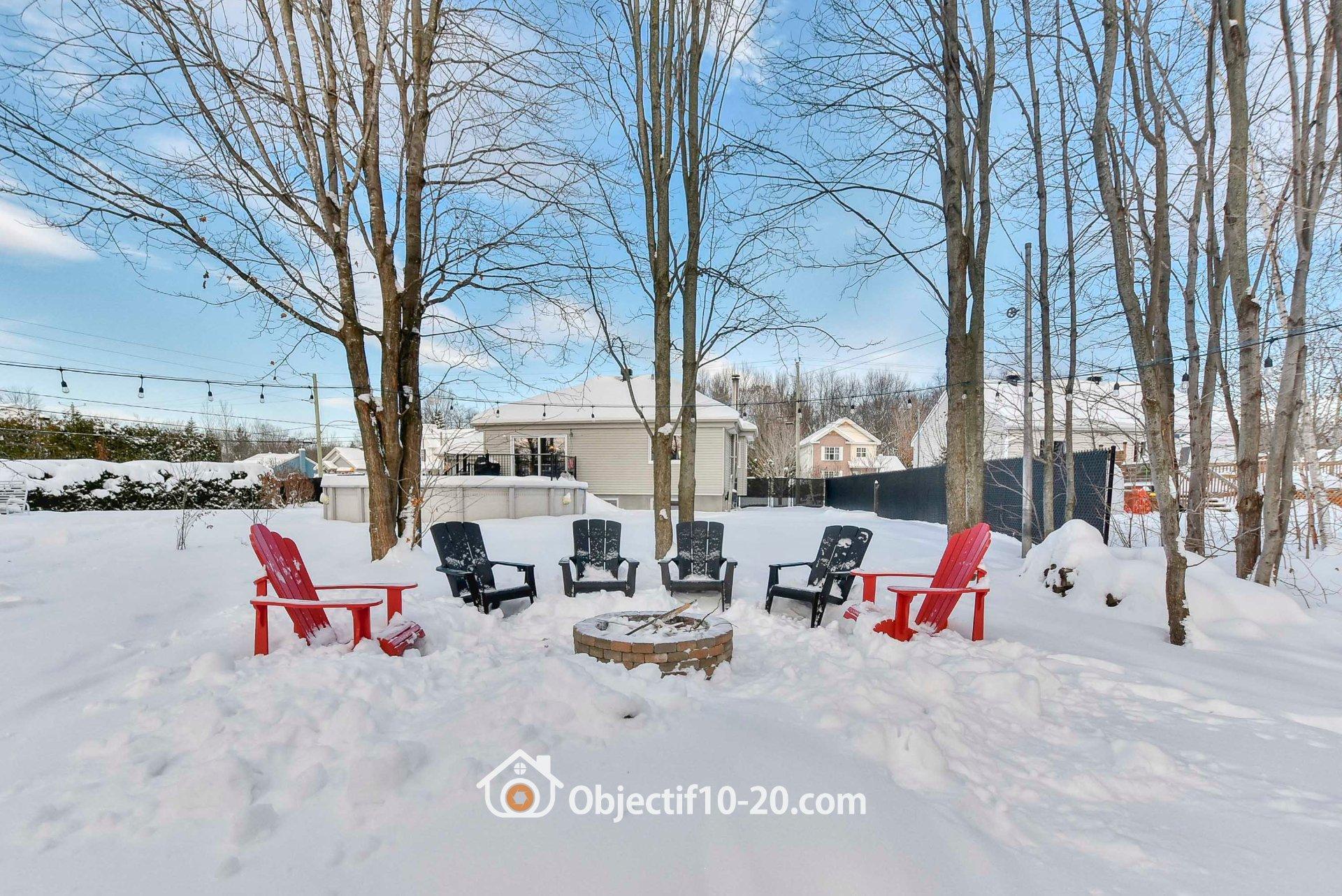 









113


Rue de l'Émeraude

,
Saint-Colomban,




QC
J5K2C8

