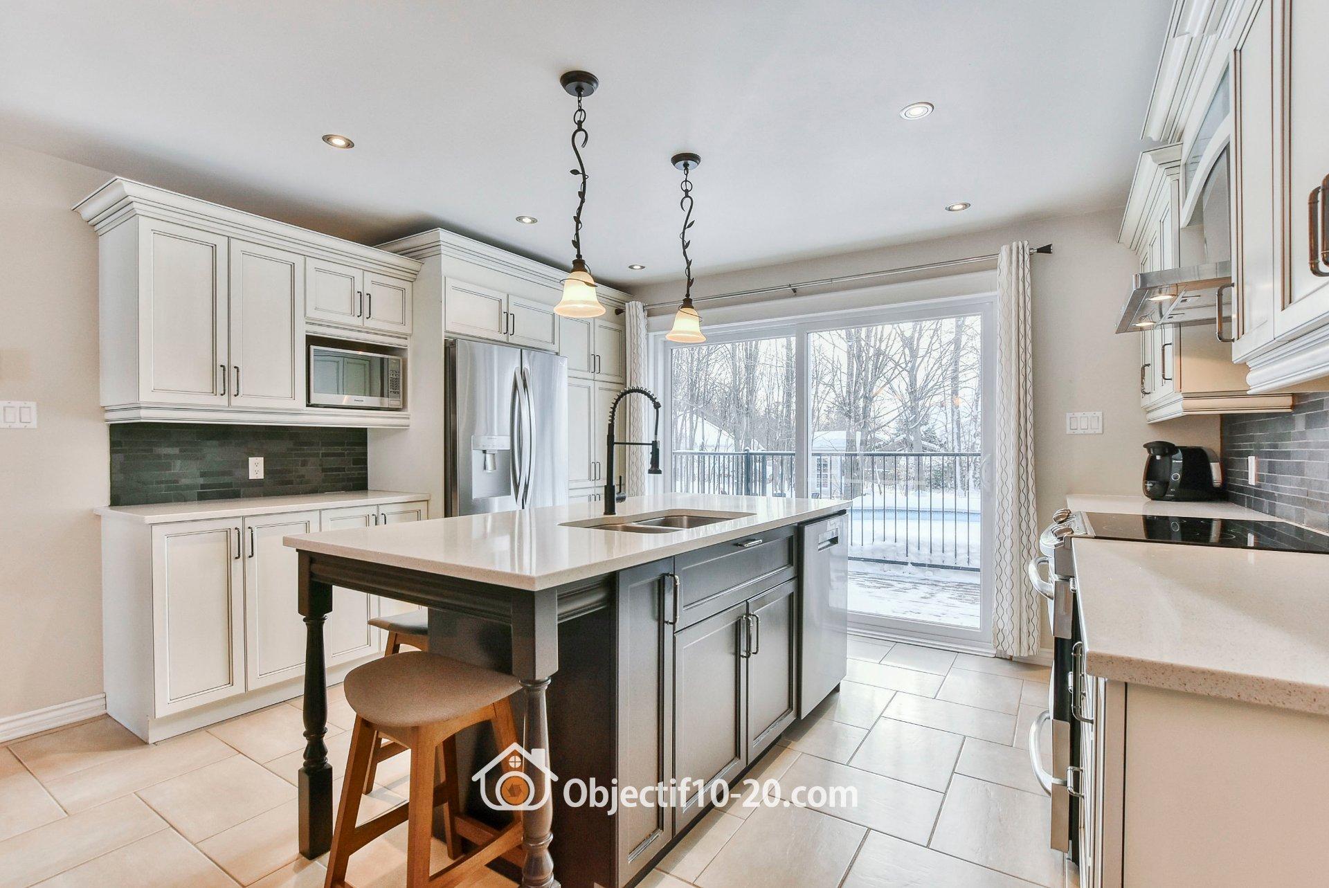 









113


Rue de l'Émeraude

,
Saint-Colomban,




QC
J5K2C8

