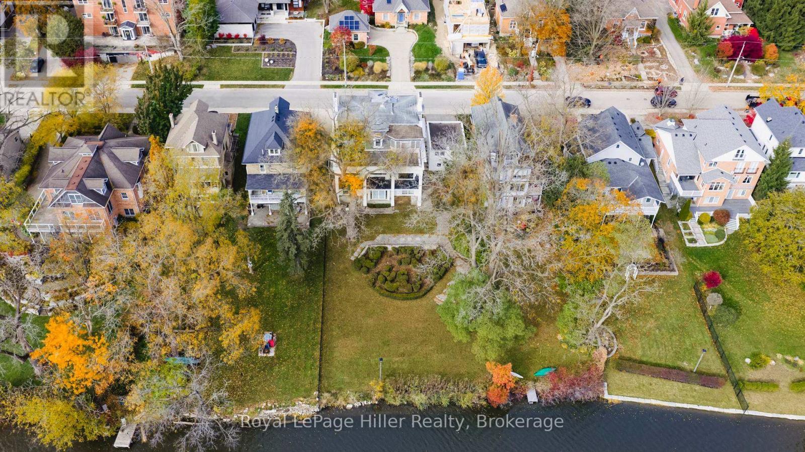 












113 WILLIAM STREET

,
Stratford,




Ontario
N5A4X9

