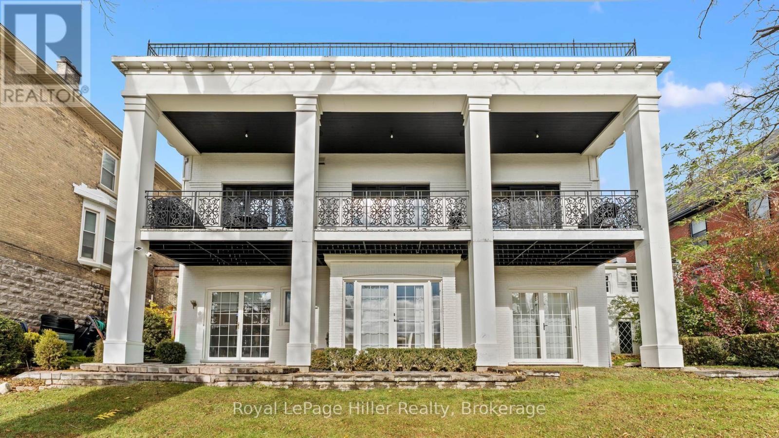 












113 WILLIAM STREET

,
Stratford,




Ontario
N5A4X9

