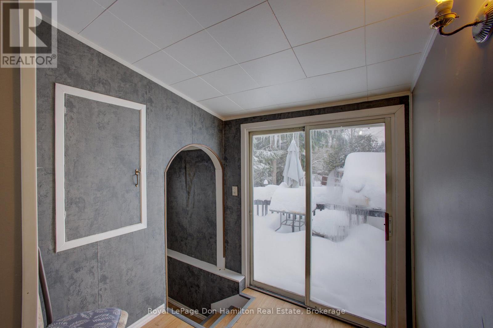 












34 GEORGE STREET N

,
West Grey,




Ontario
N0G1S0

