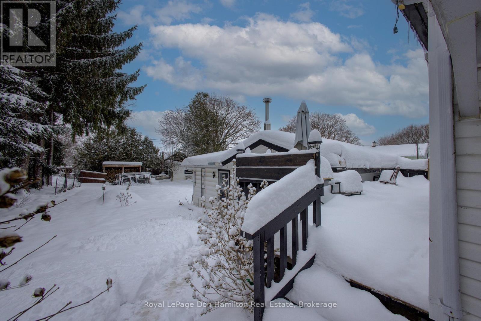 












34 GEORGE STREET N

,
West Grey,




Ontario
N0G1S0

