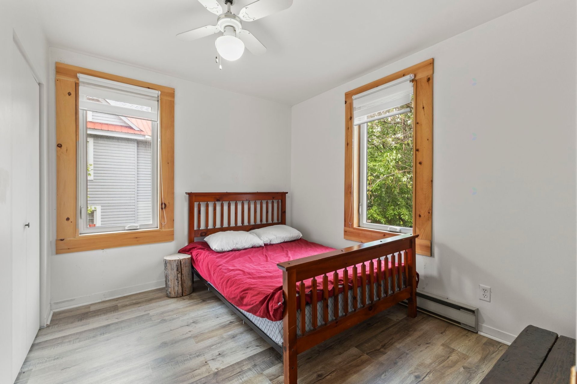 









128


Ch. de Lac-Ste-Marie

,
Lac-Sainte-Marie,




QC
J0X1Z0

