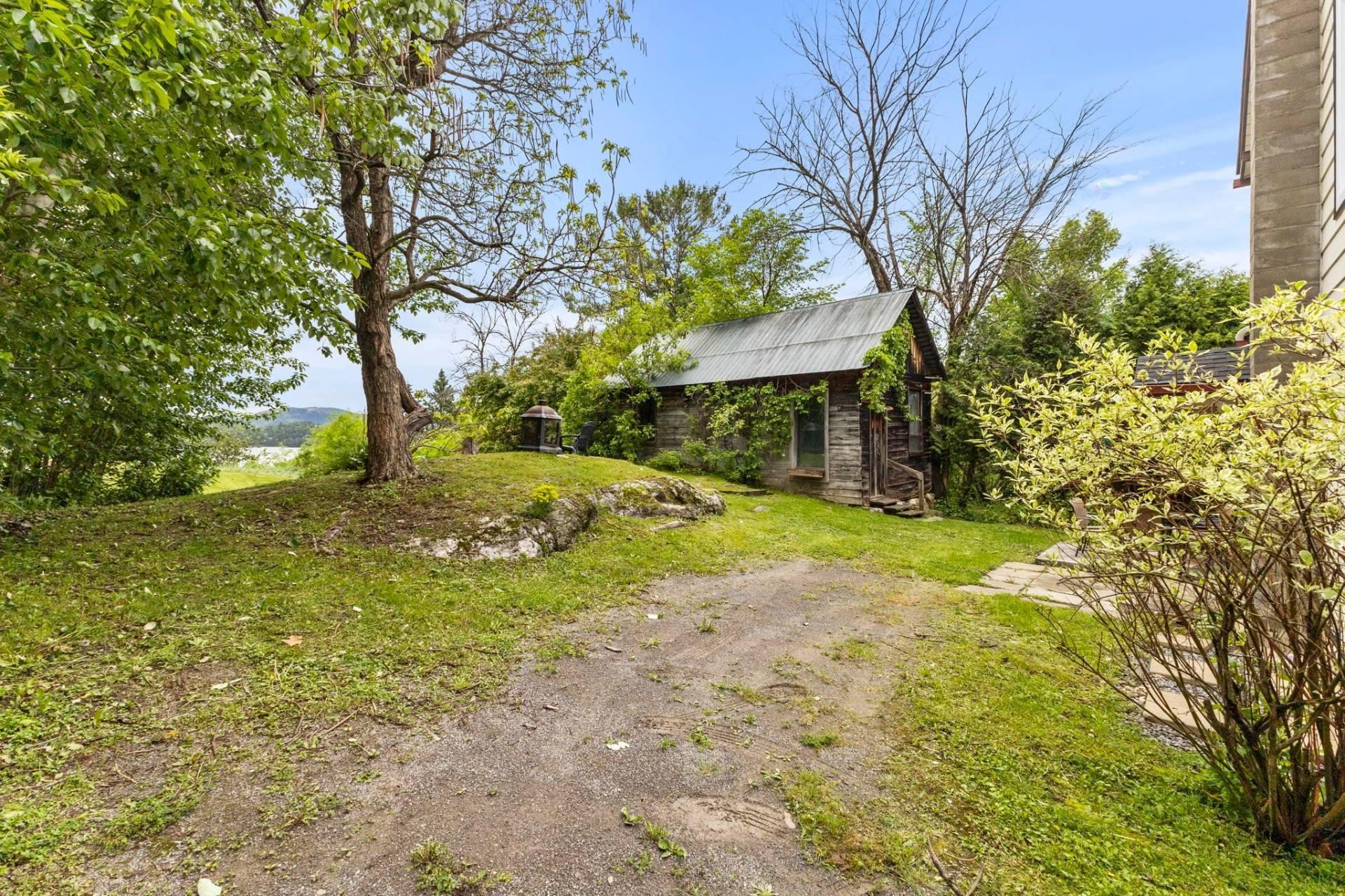 









128


Ch. de Lac-Ste-Marie

,
Lac-Sainte-Marie,




QC
J0X1Z0

