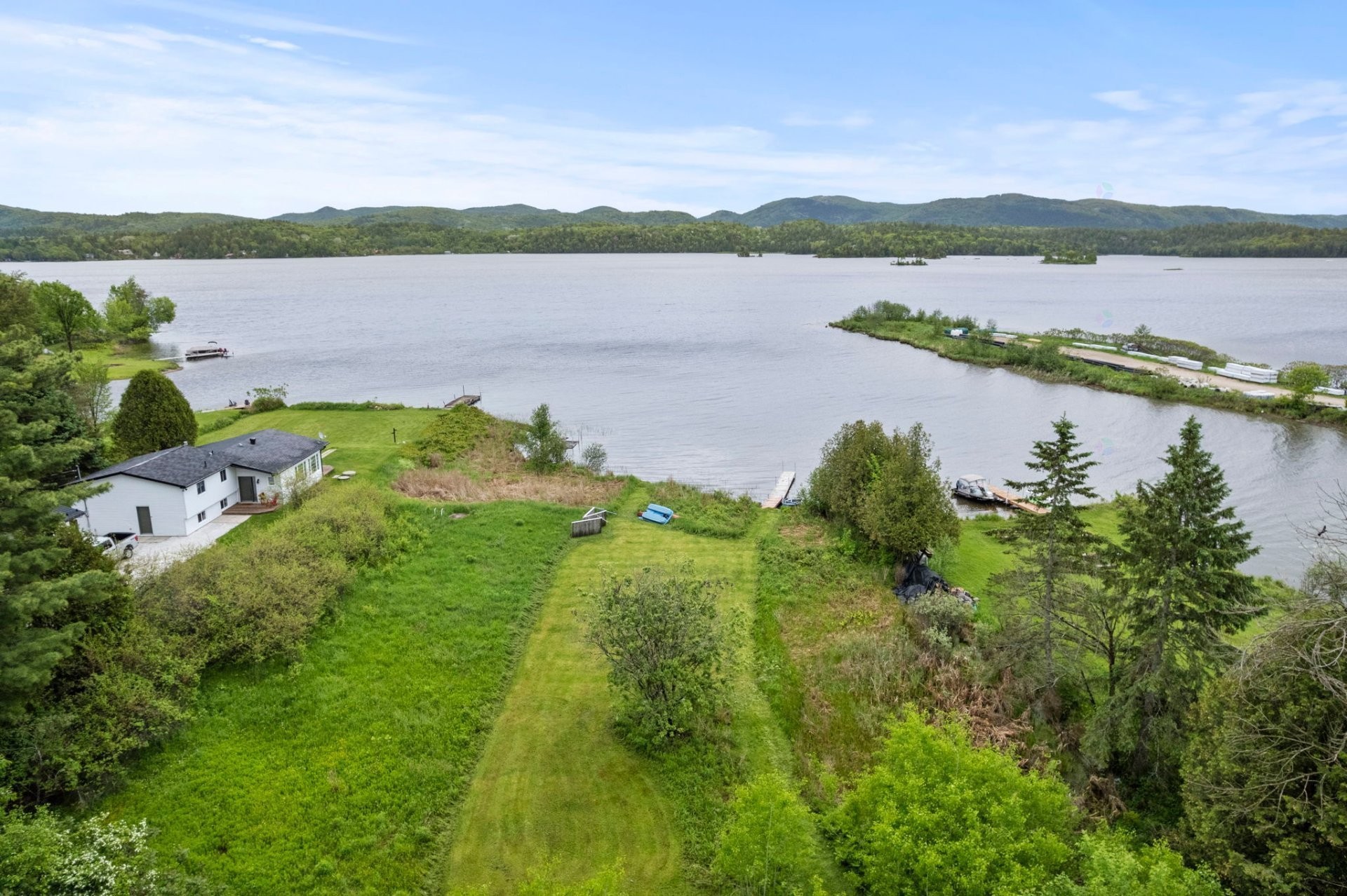 









128


Ch. de Lac-Ste-Marie

,
Lac-Sainte-Marie,




QC
J0X1Z0

